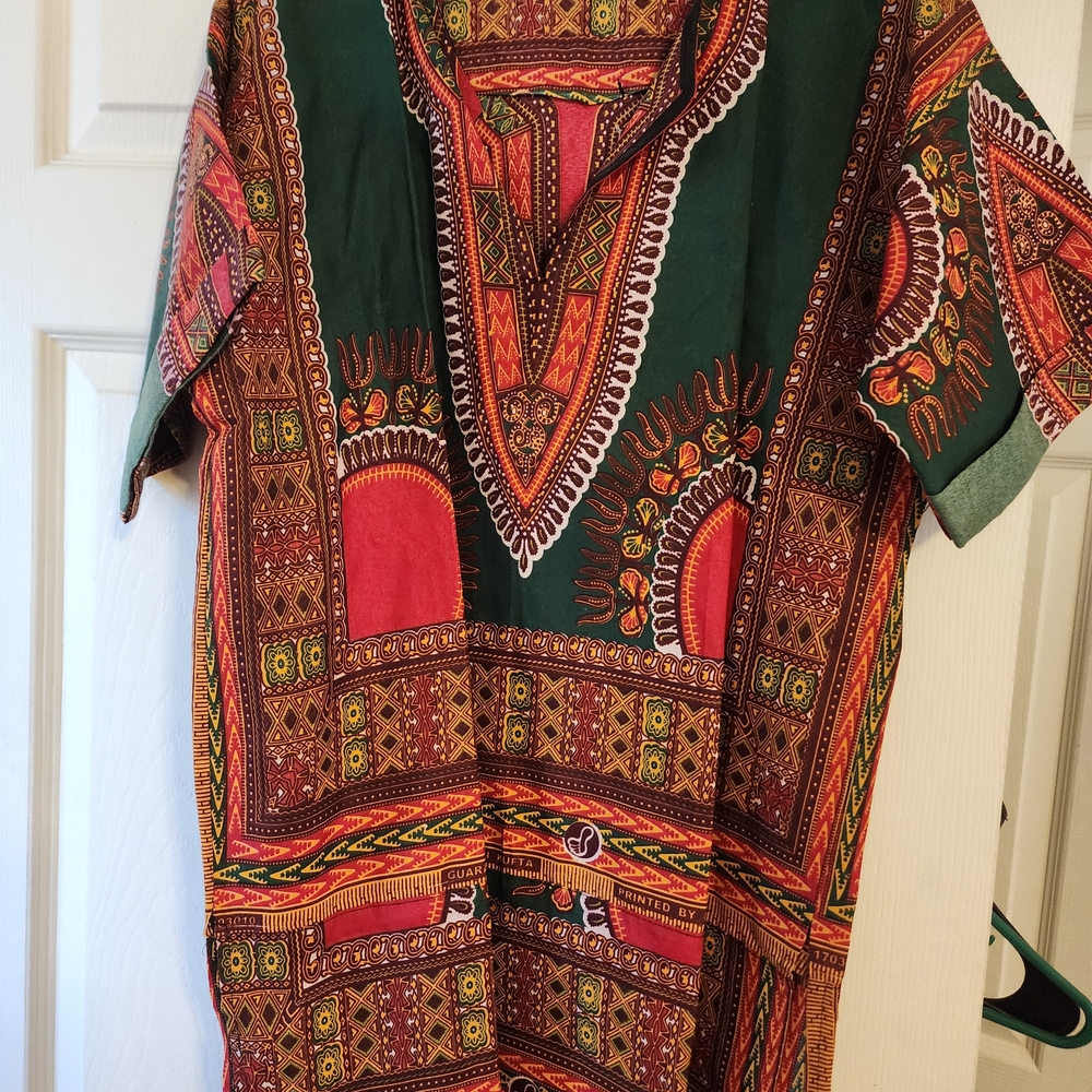 Men's Green and Red Traditional African Dashiki Shirt